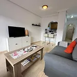 Homely Vitoria Апартаменты *